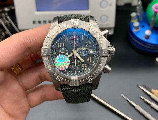 Breitling-“Night Mission”